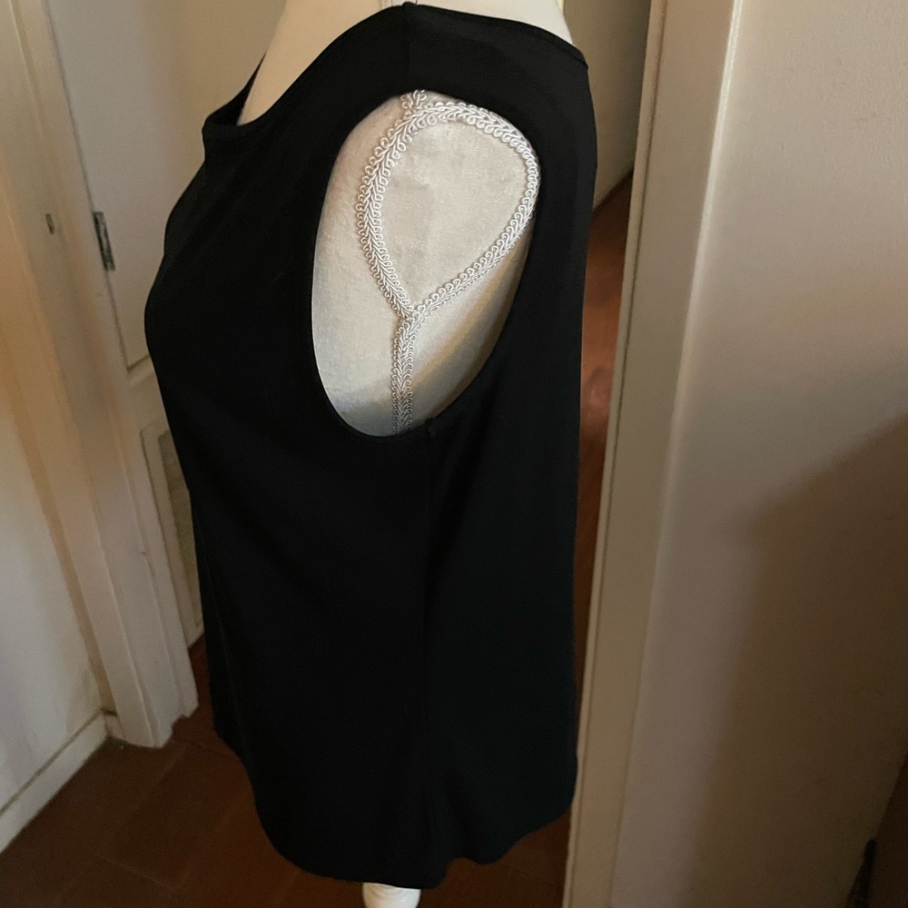 Amanda Smith black basic tank top Size medium polyester round neck sleeveless - Picture 7 of 11